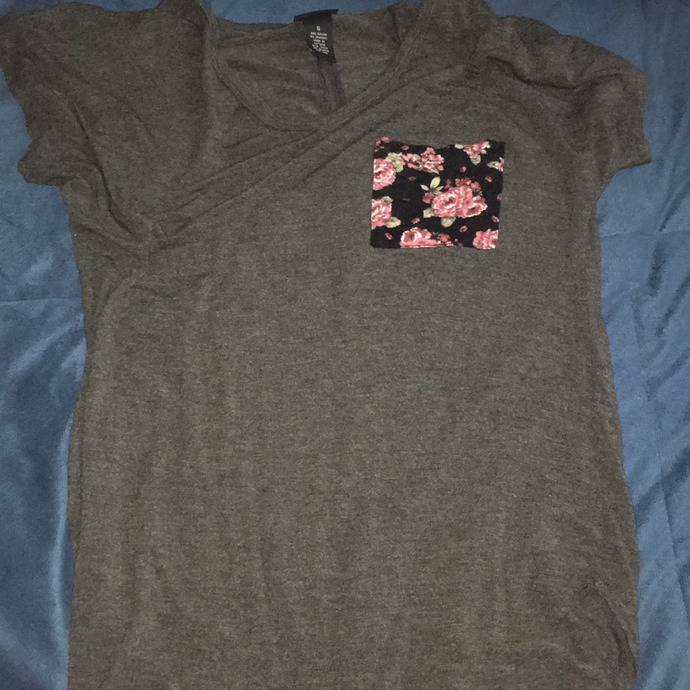 Pocketed shirt